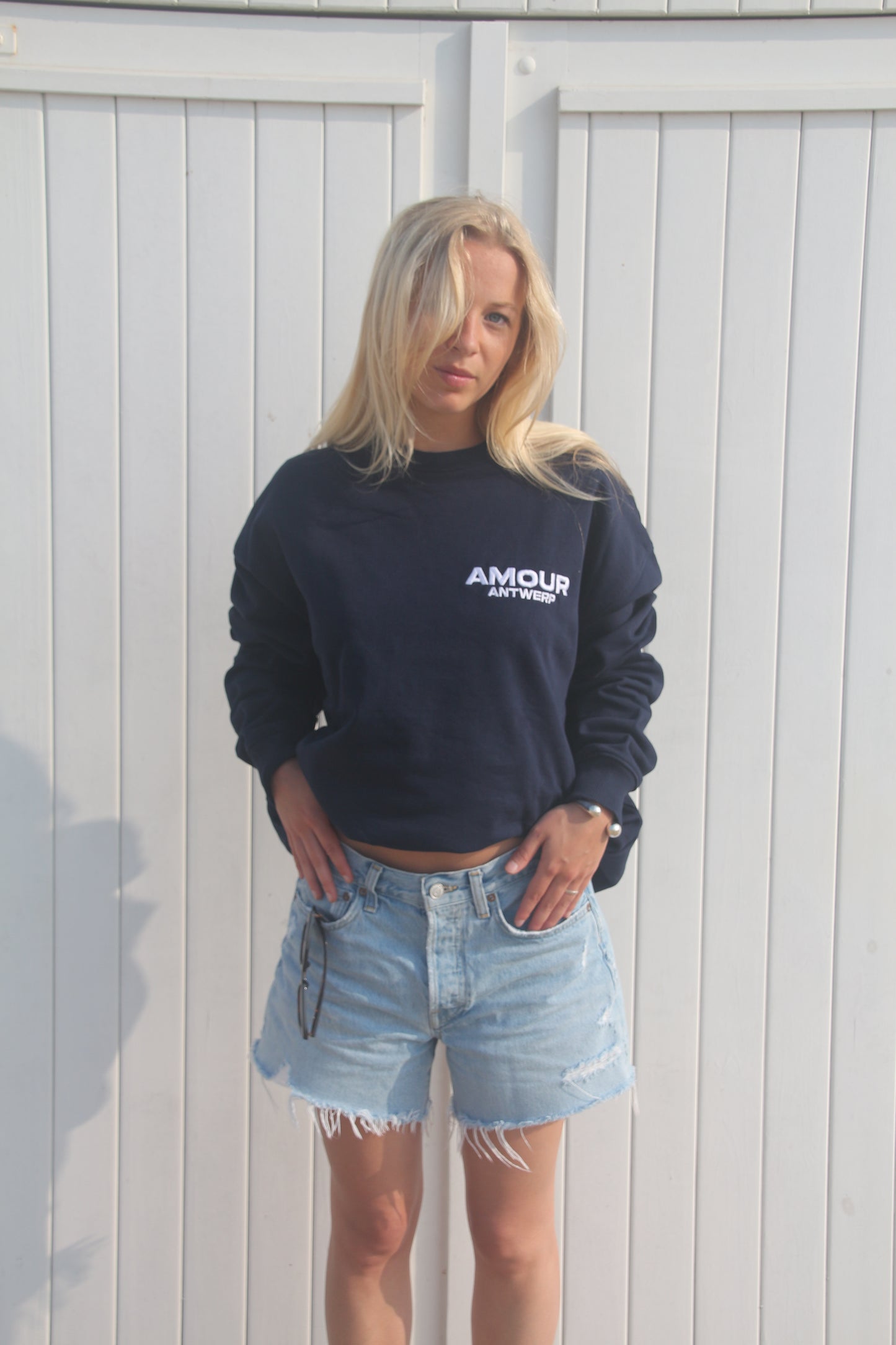 Amour Antwerp Navy Crewneck